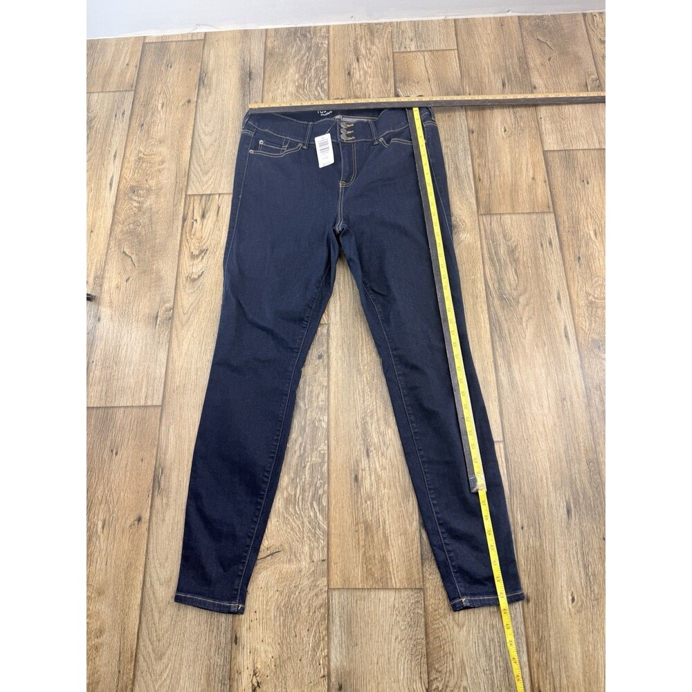 Assorted Lot 22 Pairs Women Jean Wholesale Bulk Inventory Various Washes & Size - Picture 9 of 16